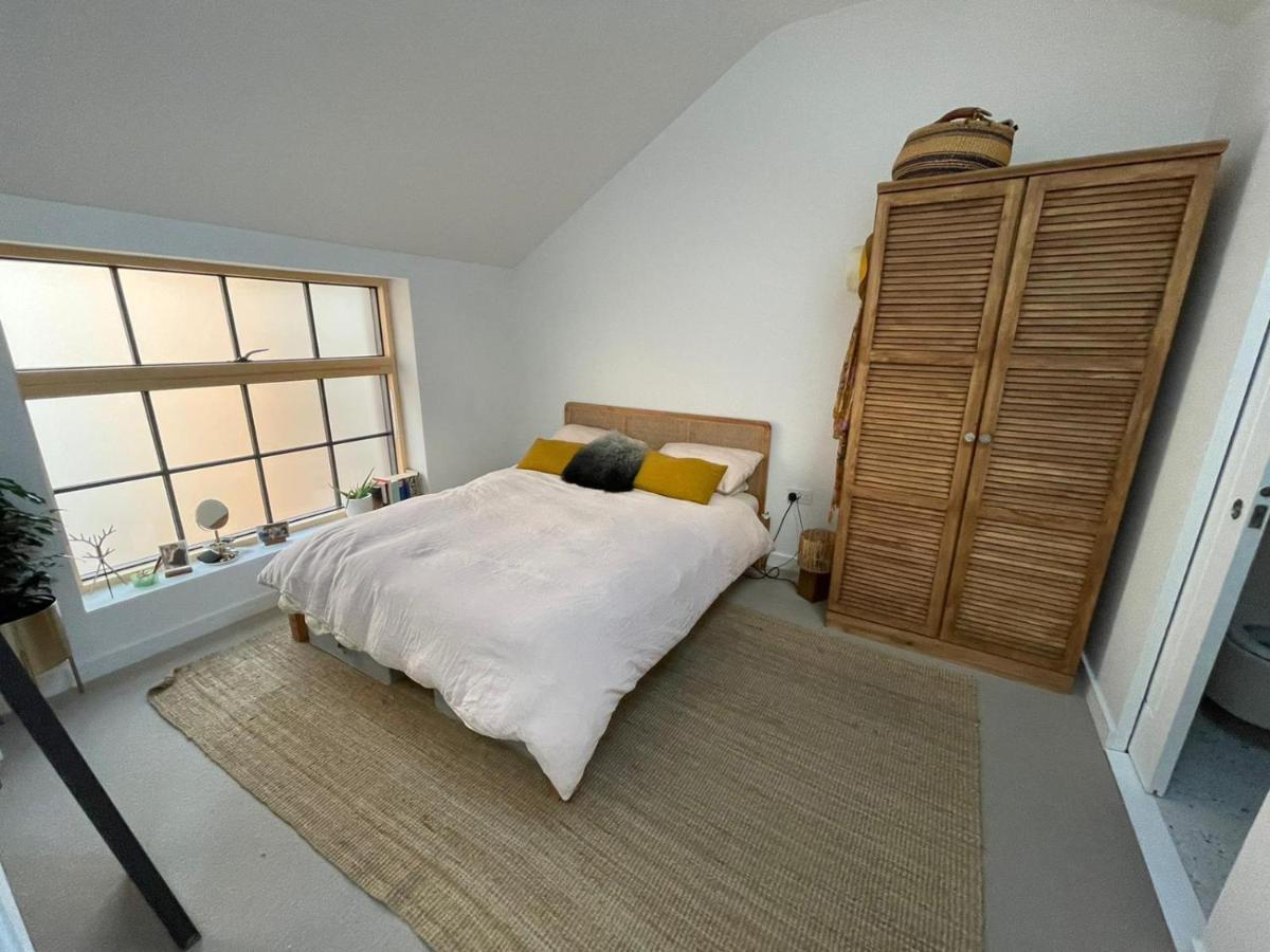 Ideal Getaway - 3 Bed Harbourside Feriehus Bristol